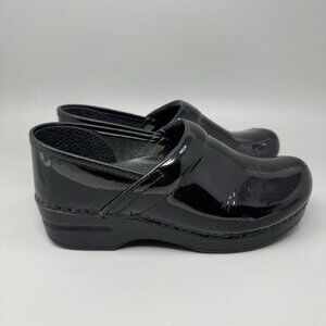 Dansko Professional Black Leather Clogs Shoes Women's Size 38 EU 7.5 US